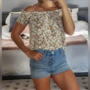 AE soft and sexy floral top